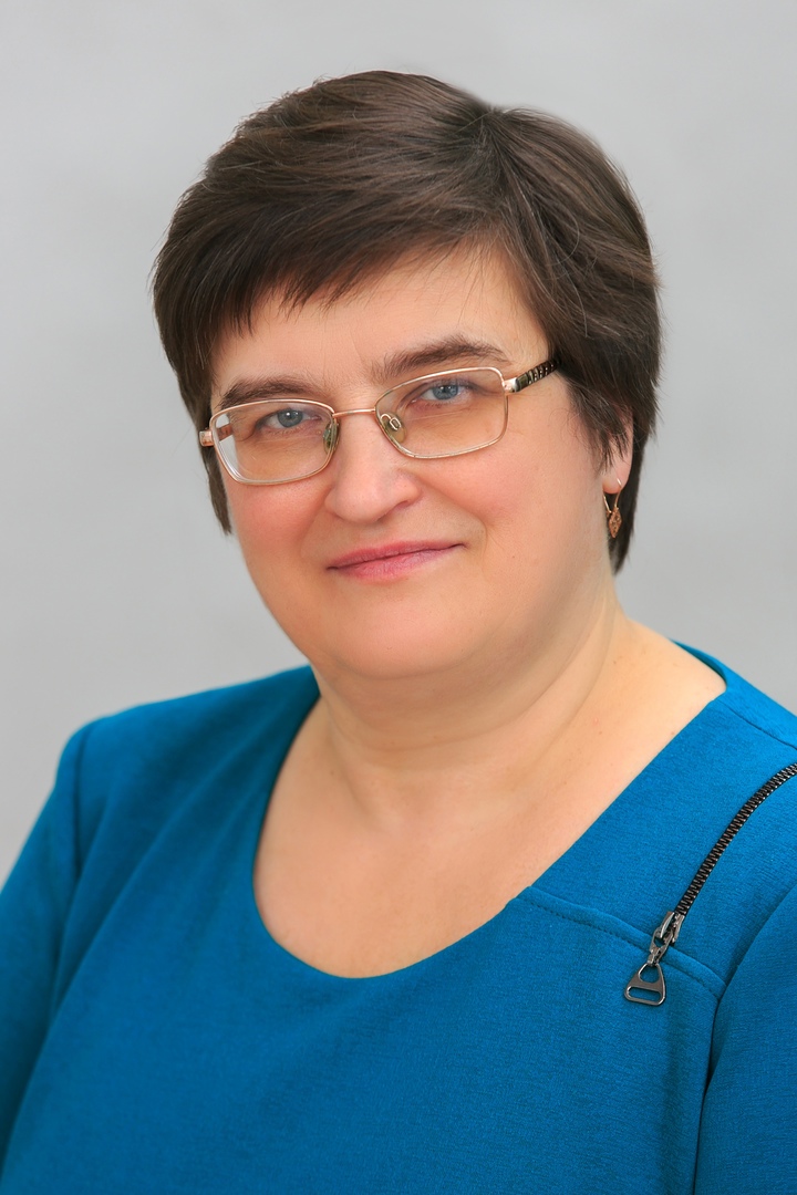 Лескова Светлана Валентиновна.